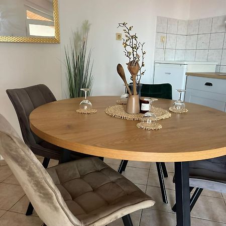 Apartment Luce And Ante Бибинє Екстер'єр фото
